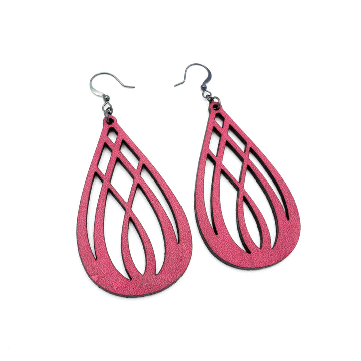 Drop 07 [L] // Leather Earrings - Fuchsia - LIGHT RAZOR DESIGN STUDIO
