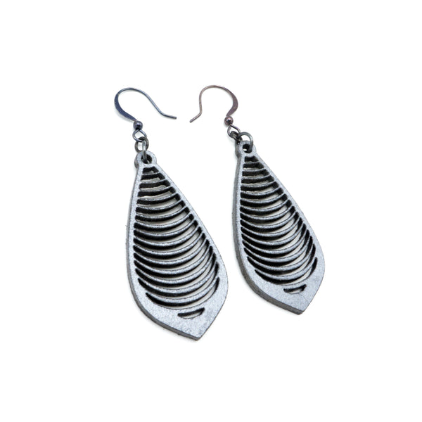 Gem Point 13 [S] // Leather Earrings - Silver - LIGHT RAZOR DESIGN STUDIO