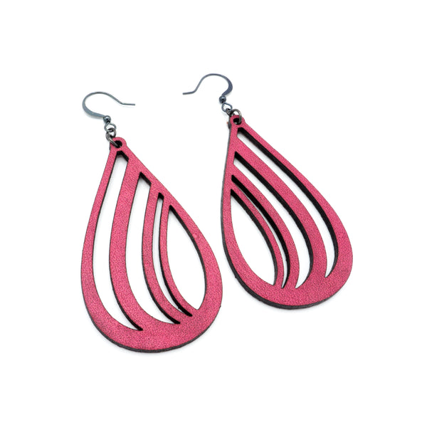 Drop 02 [L] // Leather Earrings - Fuchsia - LIGHT RAZOR DESIGN STUDIO
