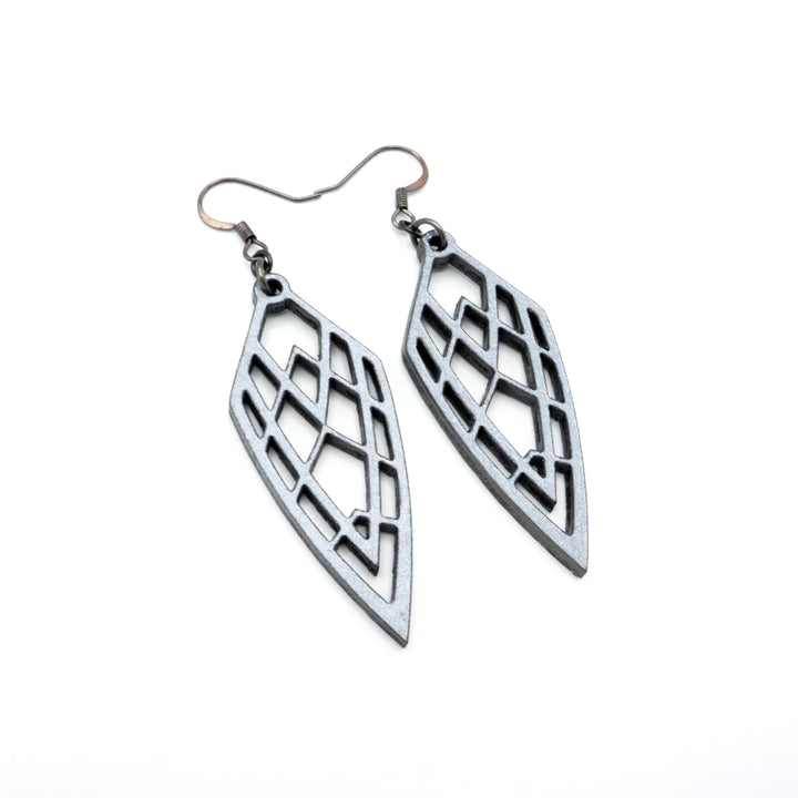 Arrowhead 01 [S] // Leather Earrings - Silver - LIGHT RAZOR DESIGN STUDIO