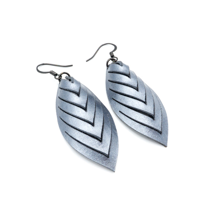Terrabyte 14 [S] // Leather Earrings - Silver - LIGHT RAZOR DESIGN STUDIO