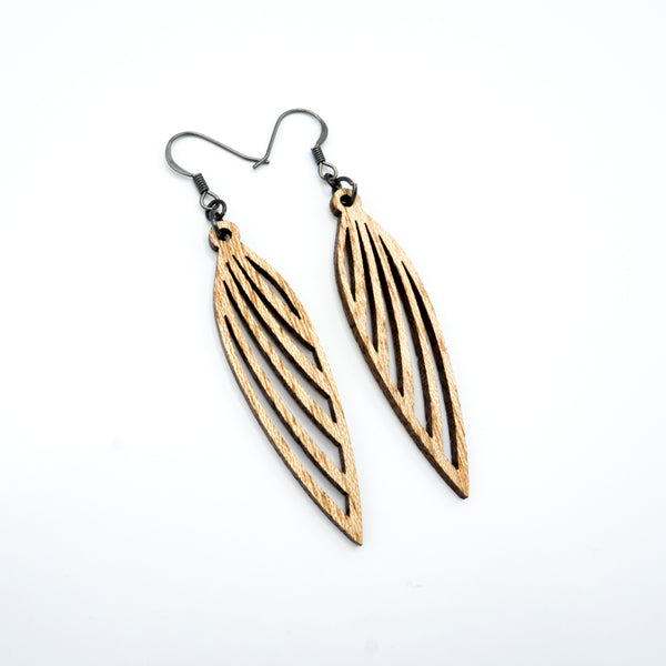 Totem 03 [S] // Wood Earrings - Mahogany