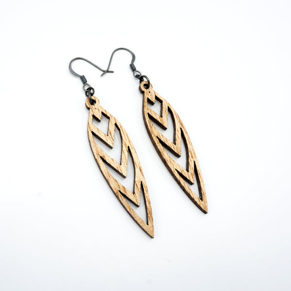 Totem 05 [S] // Wood Earrings - Mahogany