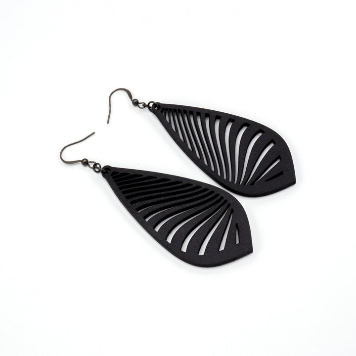 Gem Point 09 [L] // Leather Earrings - Black - LIGHT RAZOR DESIGN STUDIO