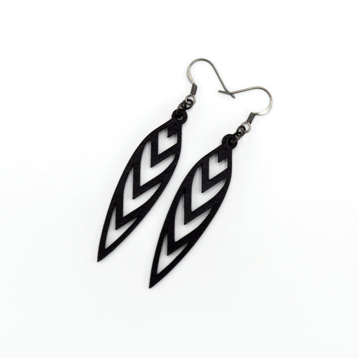 Totem 05 [S] // Leather Earrings - Black - LIGHT RAZOR DESIGN STUDIO