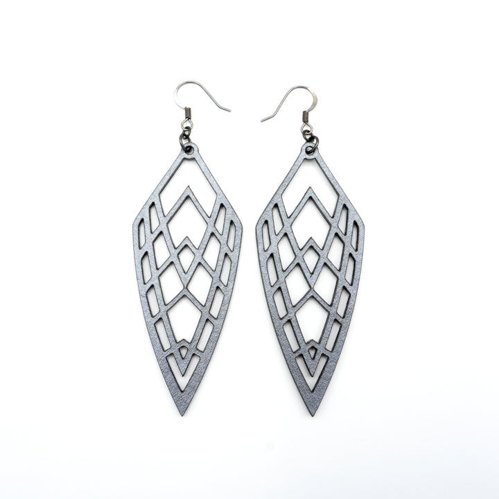 Arrowhead 01 [L] // Leather Earrings - Silver - LIGHT RAZOR DESIGN STUDIO