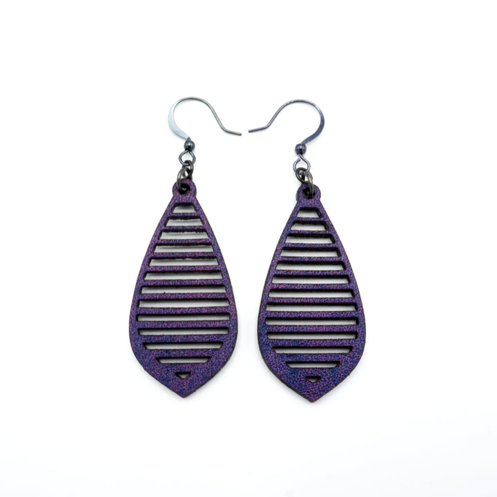 Gem Point 10 [S] // Leather Earrings - Purple - LIGHT RAZOR DESIGN STUDIO