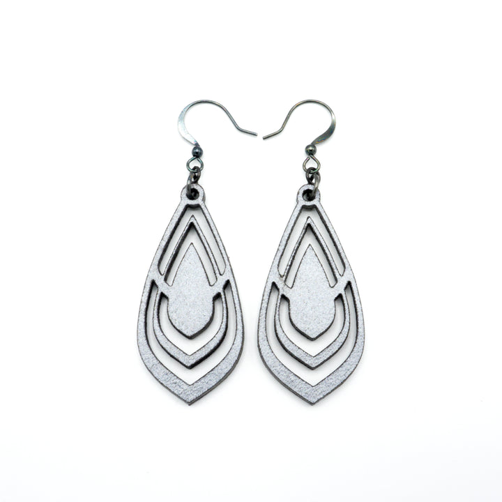 Gem Point 06 [S] // Leather Earrings - Silver - LIGHT RAZOR DESIGN STUDIO