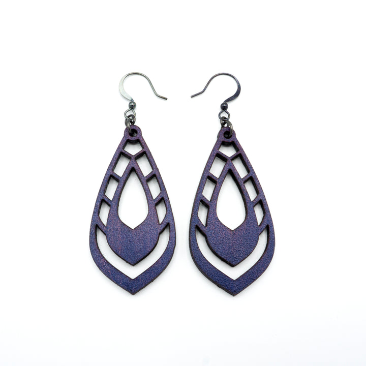 Gem Point 04 [M] // Leather Earrings - Purple - LIGHT RAZOR DESIGN STUDIO