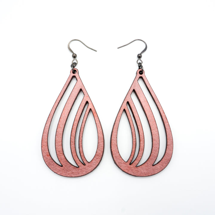 Drop 02 [L] // Leather Earrings - Red Pearl - LIGHT RAZOR DESIGN STUDIO