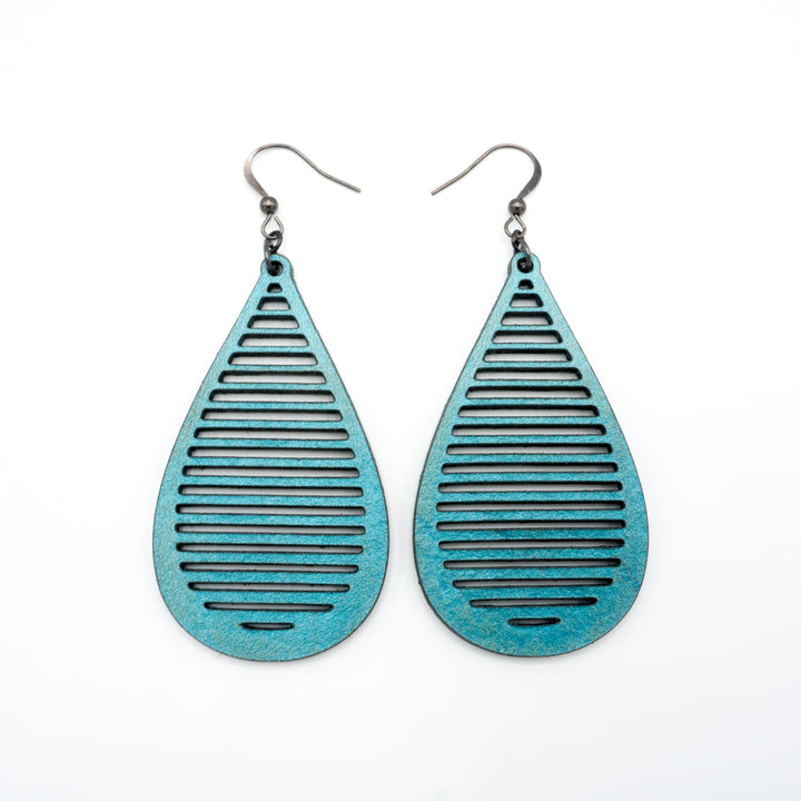 Drop 05 [L] // Leather Earrings - Turquoise Pearl - LIGHT RAZOR DESIGN STUDIO