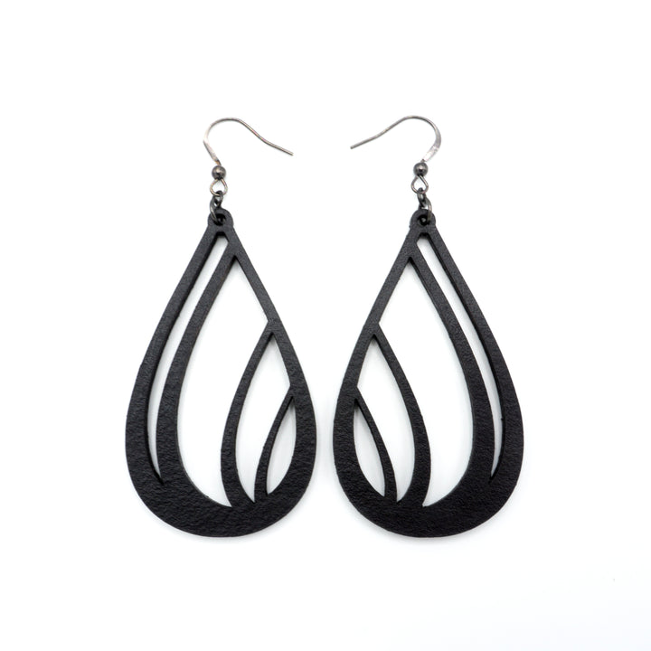 Drop 03 [L] // Leather Earrings - Black - LIGHT RAZOR DESIGN STUDIO