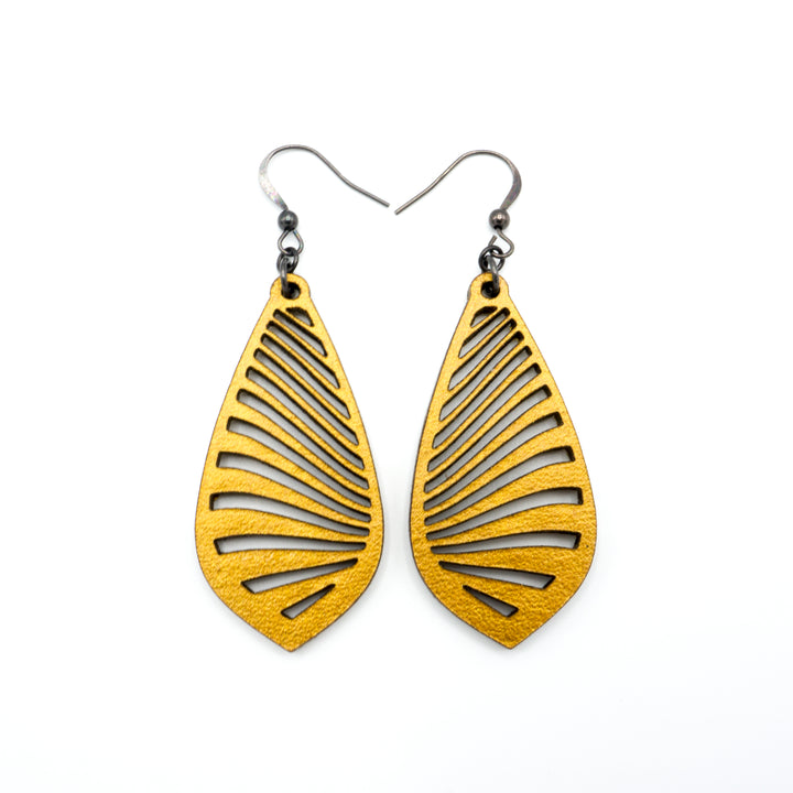 Gem Point 09 [M] // Leather Earrings - Gold - LIGHT RAZOR DESIGN STUDIO