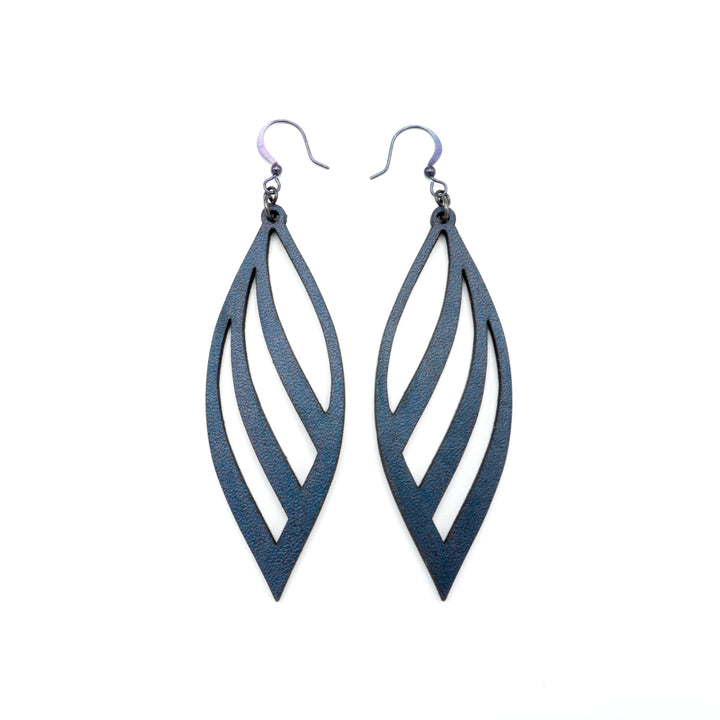 Petal 01 [L] // Leather Earrings - Navy Blue - LIGHT RAZOR DESIGN STUDIO