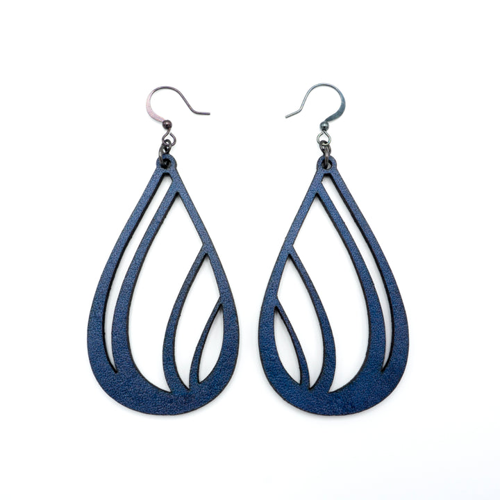 Drop 03 [L] // Leather Earrings - Navy Blue - LIGHT RAZOR DESIGN STUDIO