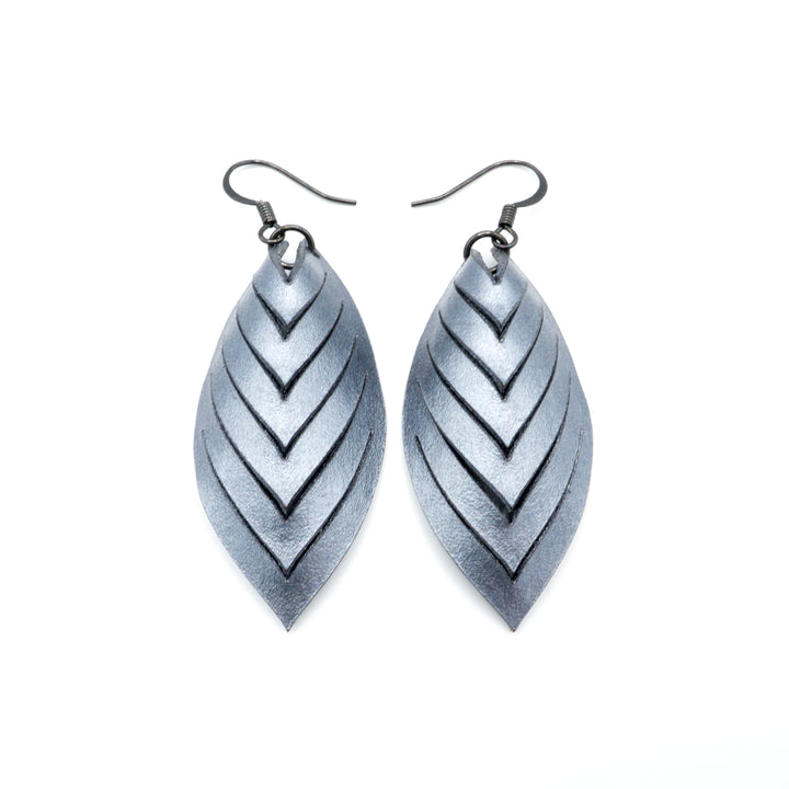Terrabyte 14 [S] // Leather Earrings - Silver - LIGHT RAZOR DESIGN STUDIO