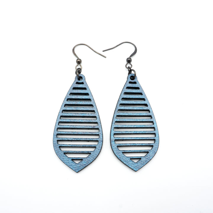 Gem Point 11 [M] // Leather Earrings - Blue Pearl - LIGHT RAZOR DESIGN STUDIO