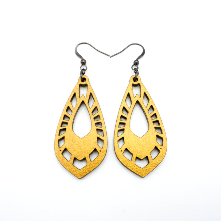 Gem Point 05 [M] // Leather Earrings - Gold - LIGHT RAZOR DESIGN STUDIO