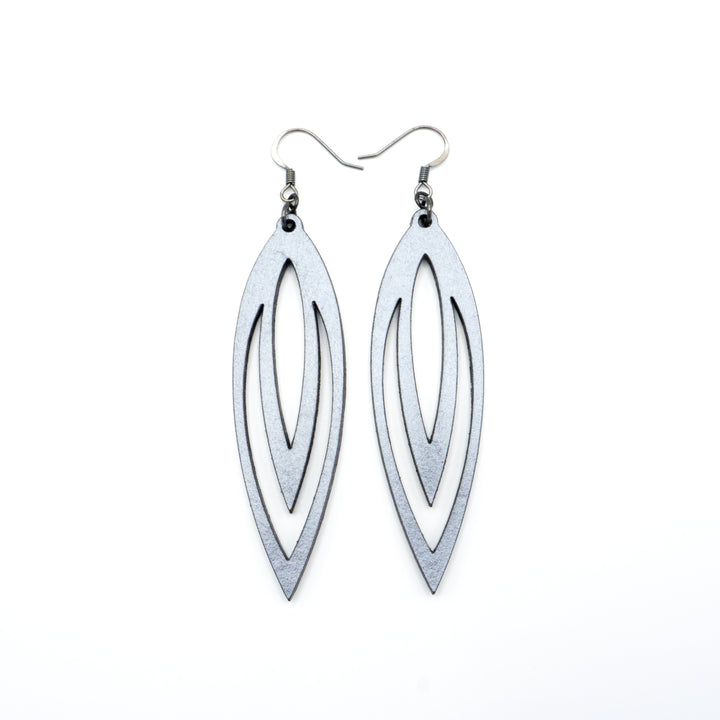 Totem 07 [L] // Leather Earrings - Silver - LIGHT RAZOR DESIGN STUDIO
