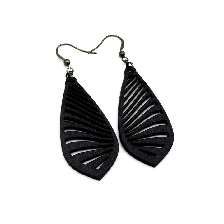 Gem Point 09 [M] // Leather Earrings - Black - LIGHT RAZOR DESIGN STUDIO
