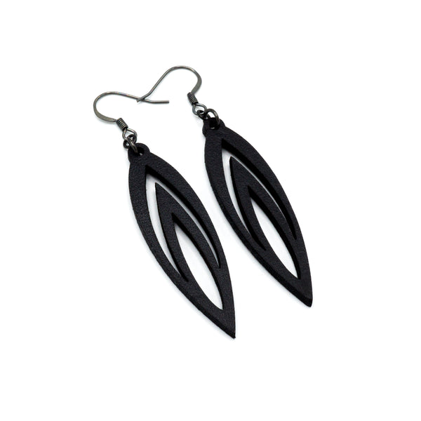 Totem 08 [S] // Leather Earrings - Black - LIGHT RAZOR DESIGN STUDIO