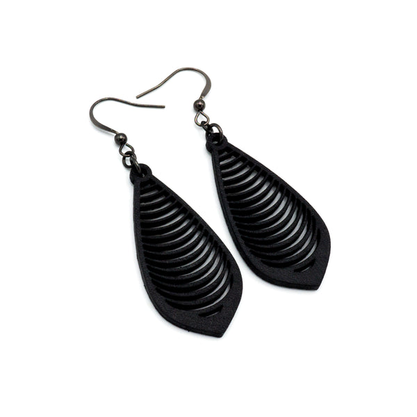 Gem Point 13 [S] // Leather Earrings - Black - LIGHT RAZOR DESIGN STUDIO