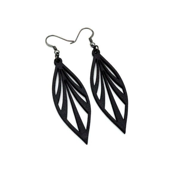 Petal 03 [S] // Leather Earrings - Black - LIGHT RAZOR DESIGN STUDIO