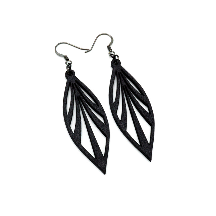 Petal 03 [S] // Leather Earrings - Black - LIGHT RAZOR DESIGN STUDIO