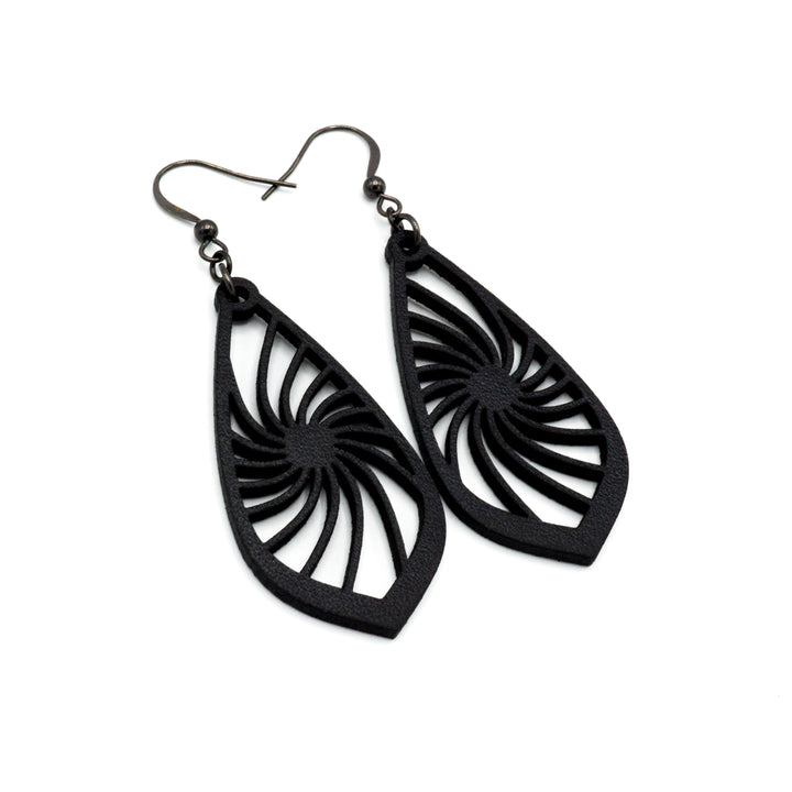 Gem Point 03 [M] // Leather Earrings - Black - LIGHT RAZOR DESIGN STUDIO
