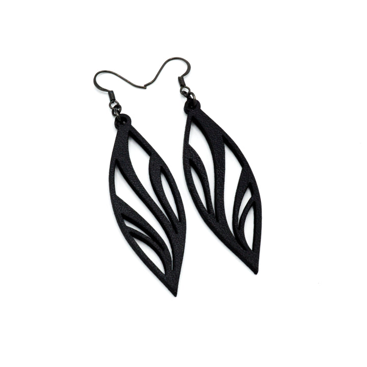 Petal 02 [S] // Leather Earrings - Black - LIGHT RAZOR DESIGN STUDIO