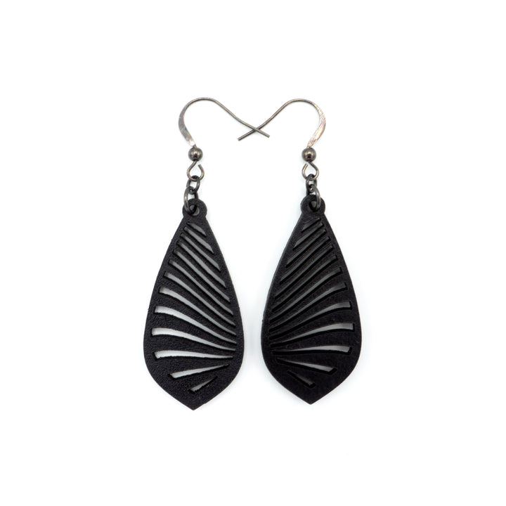 Gem Point 09 [S] // Leather Earrings - Black - LIGHT RAZOR DESIGN STUDIO