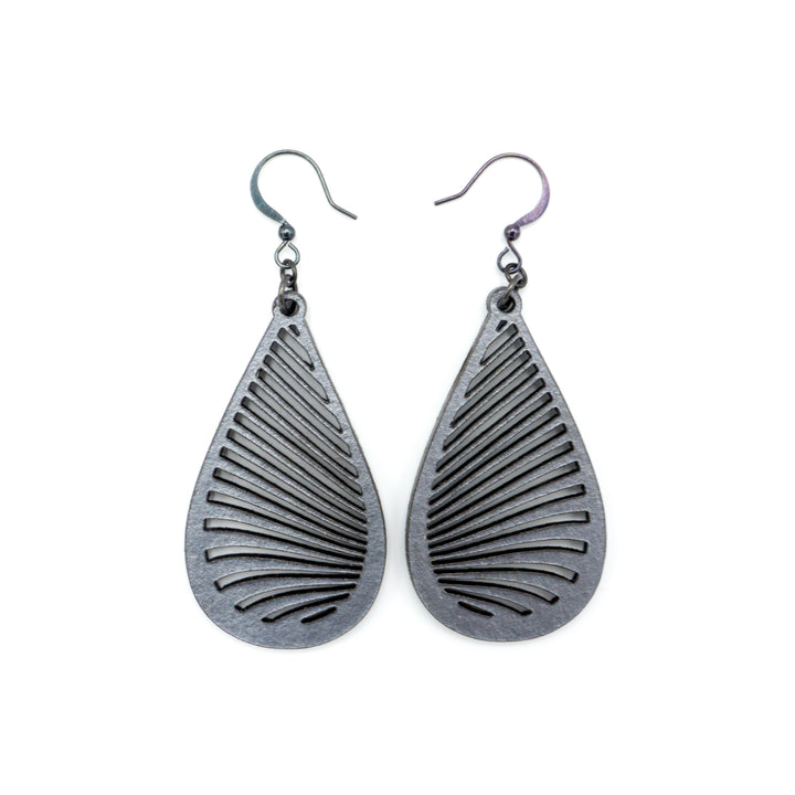 Drop 08 [S] // Leather Earrings - Silver - LIGHT RAZOR DESIGN STUDIO