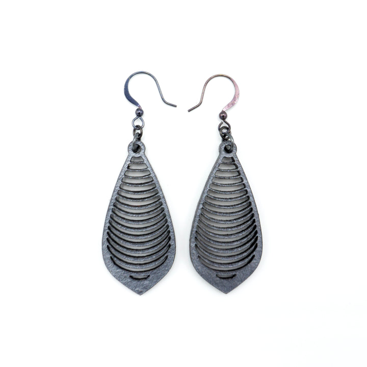 Gem Point 13 [S] // Leather Earrings - Silver - LIGHT RAZOR DESIGN STUDIO