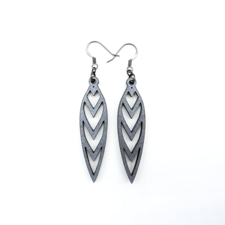 Totem 05 [S] // Leather Earrings - Silver - LIGHT RAZOR DESIGN STUDIO