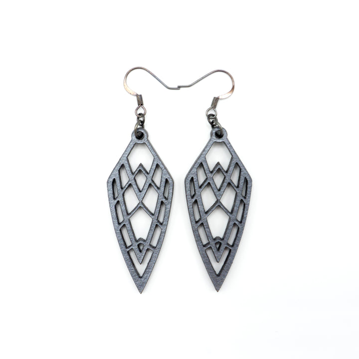 Arrowhead 01 [S] // Leather Earrings - Silver - LIGHT RAZOR DESIGN STUDIO