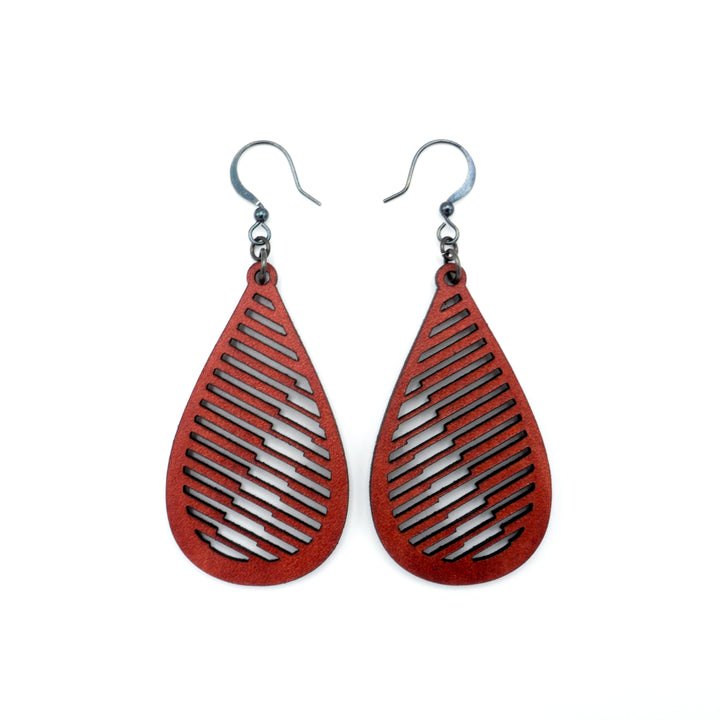 Drop 06 [S] // Leather Earrings - Red - LIGHT RAZOR DESIGN STUDIO