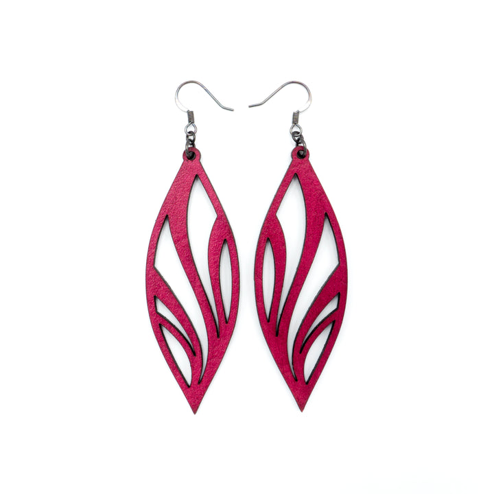 Petal 02 [L] // Leather Earrings - Fuchsia - LIGHT RAZOR DESIGN STUDIO