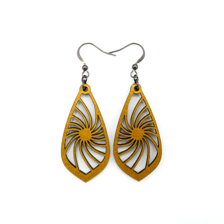 Gem Point 03 [M] // Leather Earrings - Gold - LIGHT RAZOR DESIGN STUDIO