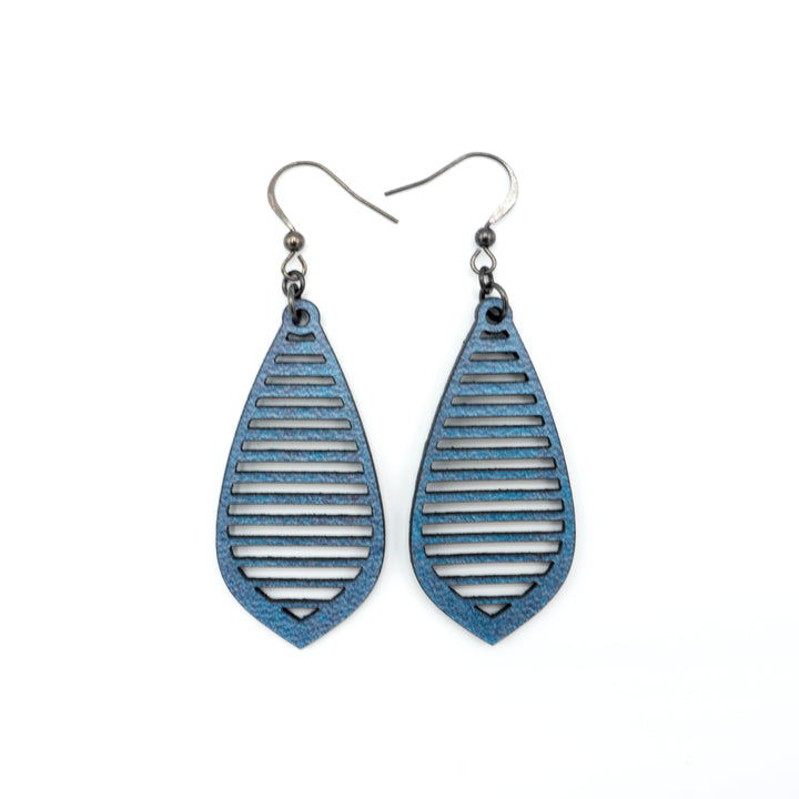 Gem Point 11 [M] // Leather Earrings - Blue Pearl - LIGHT RAZOR DESIGN STUDIO