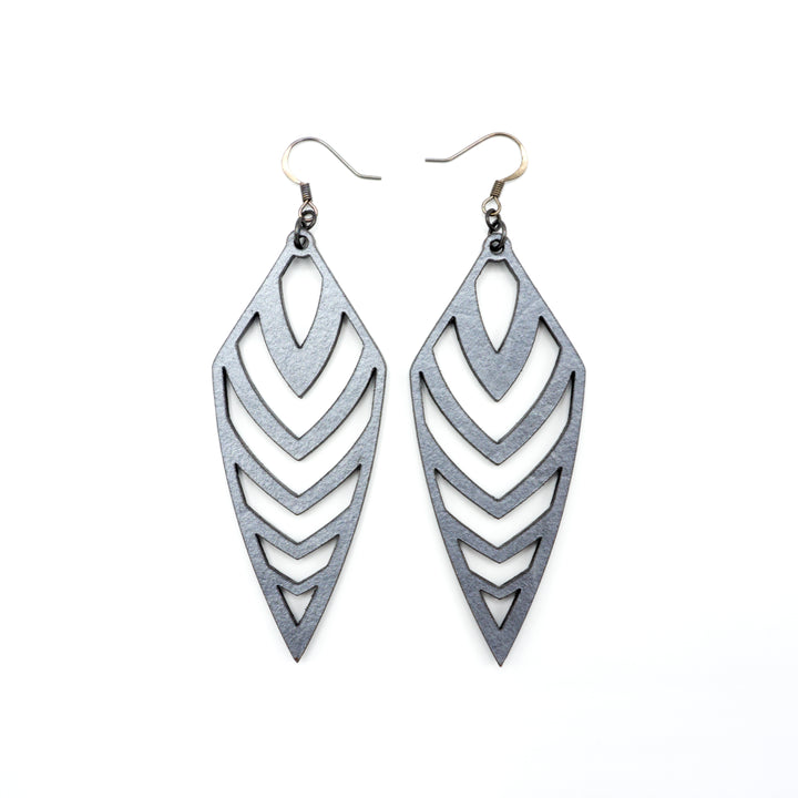 Arrowhead 03 [L] // Leather Earrings - Silver - LIGHT RAZOR DESIGN STUDIO