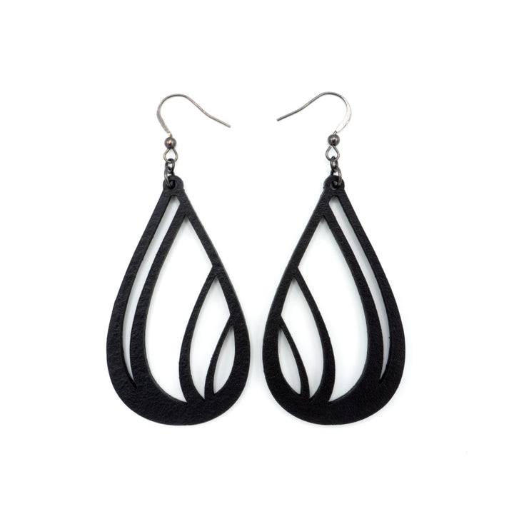 Drop 03 [L] // Leather Earrings - Black - LIGHT RAZOR DESIGN STUDIO