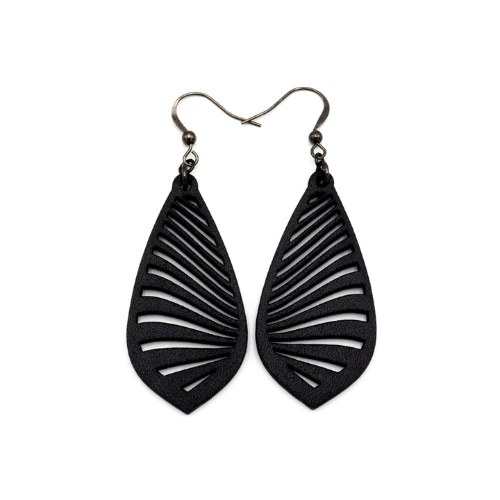 Gem Point 09 [M] // Leather Earrings - Black - LIGHT RAZOR DESIGN STUDIO