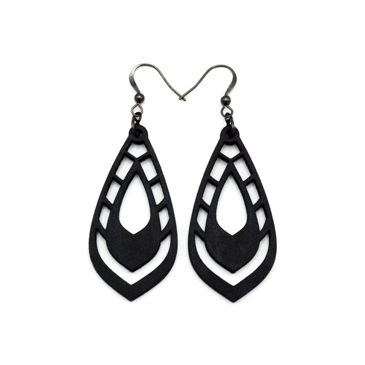 Gem Point 04 [M] // Leather Earrings - Black - LIGHT RAZOR DESIGN STUDIO