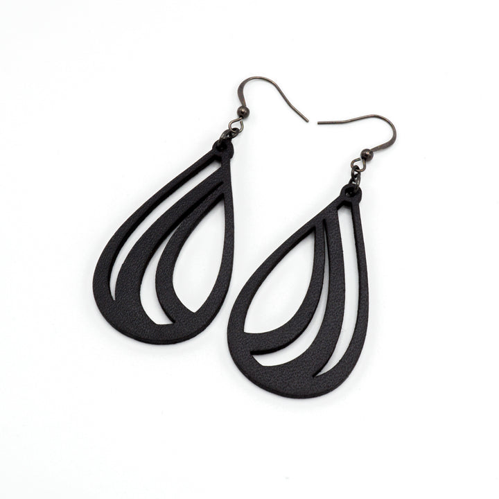 Drop 01 [S] // Leather Earrings - Black - LIGHT RAZOR DESIGN STUDIO