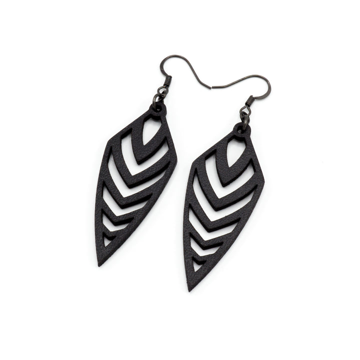 Arrowhead 03 [S] // Leather Earrings - Black - LIGHT RAZOR DESIGN STUDIO