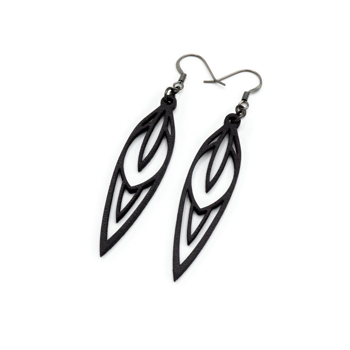 Totem 02 [S] // Leather Earrings - Black - LIGHT RAZOR DESIGN STUDIO
