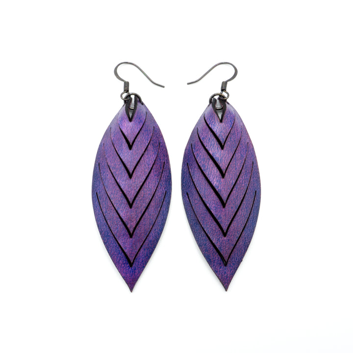 Terrabyte 14 [M] // Leather Earrings - Light Purple - LIGHT RAZOR DESIGN STUDIO