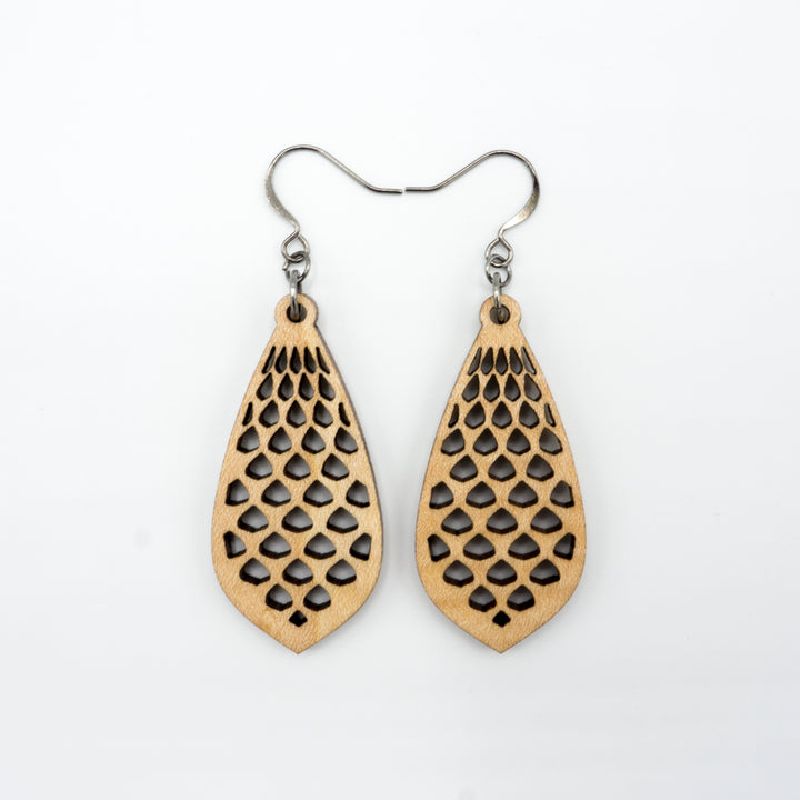 Gem Point 01 [S] // Wood Earrings - Curly Maple - LIGHT RAZOR DESIGN STUDIO