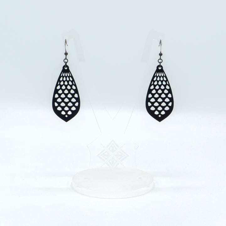 Gem Point 01 [M] // Leather Earrings  - Black - LIGHT RAZOR DESIGN STUDIO