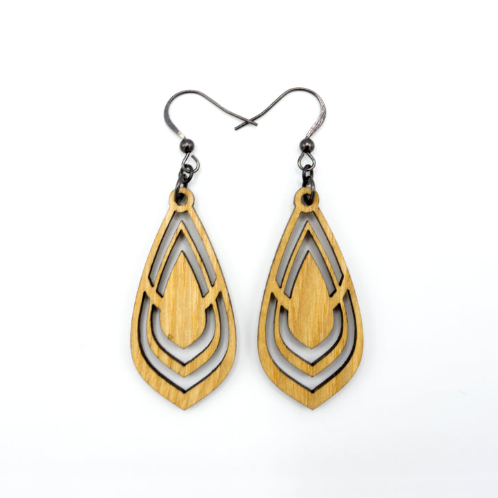 Gem Point 06 [S] // Wood Earrings - Ash - LIGHT RAZOR DESIGN STUDIO